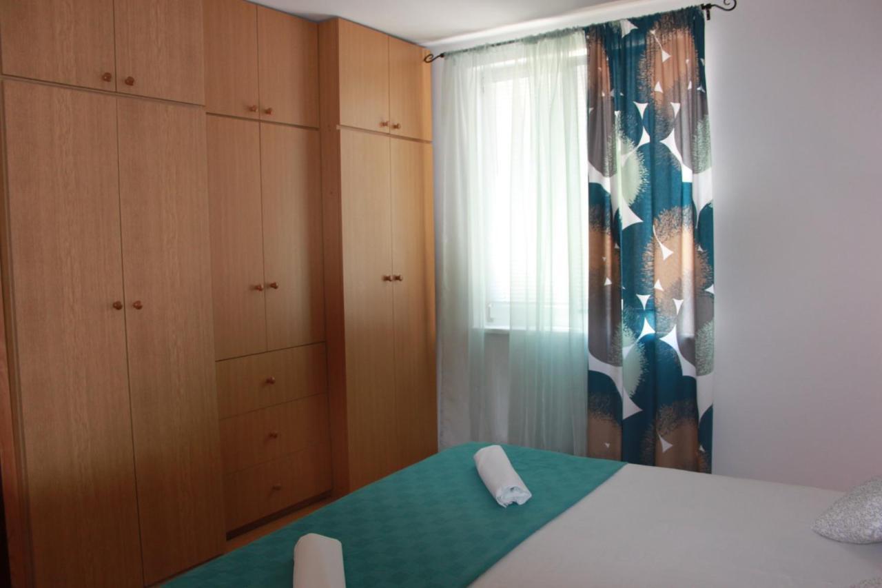 Apartmani Dienes Novi Vinodolski Exterior foto